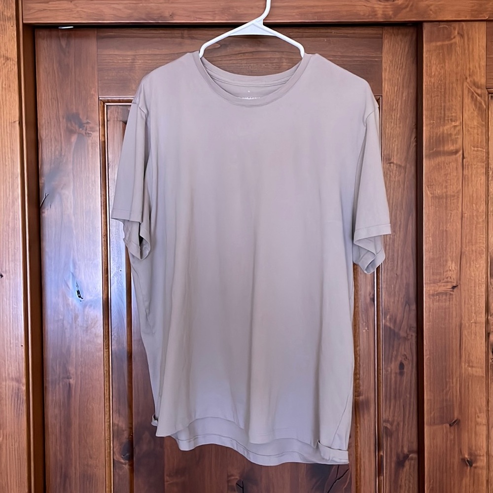 Everlane Uniform T-Shirt